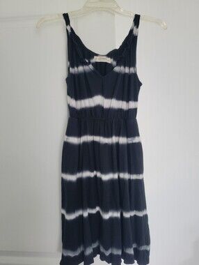 Tie-Dye Navy and White Sleeveless Sundress